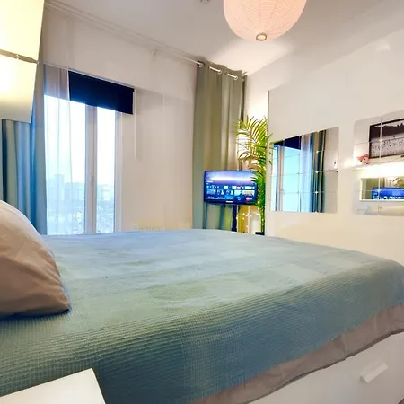 Smart Alexa Home, Skyline, Gym & Swim. Διαμέρισμα *